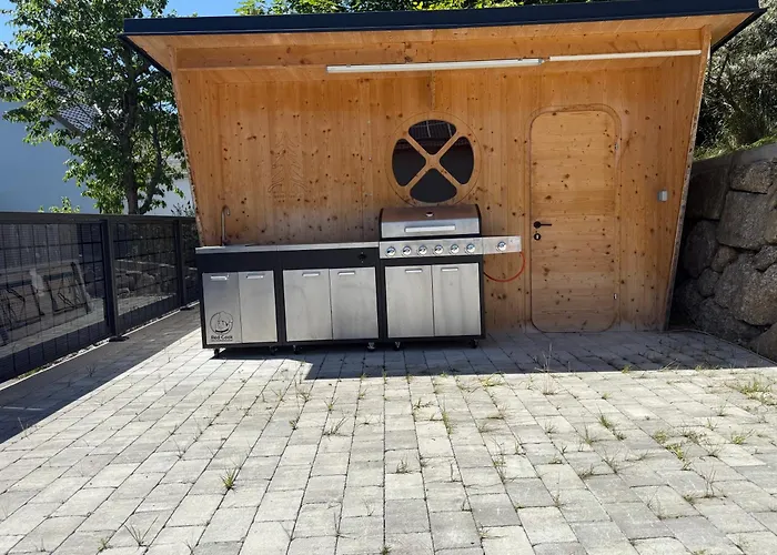 Luxus Urlaub Auf 1000 Meter Im Erholungsparadies ليبيناو