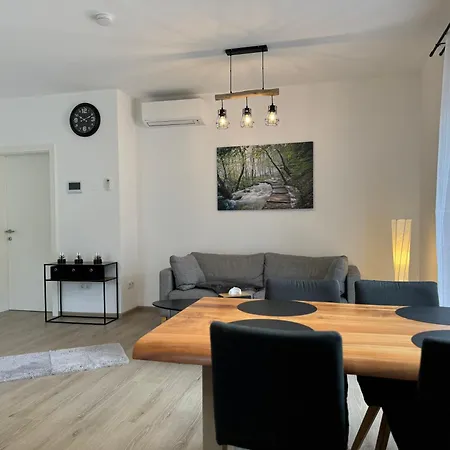 Luxus Urlaub Auf 1000 Meter Im Erholungsparadies Apartmán *