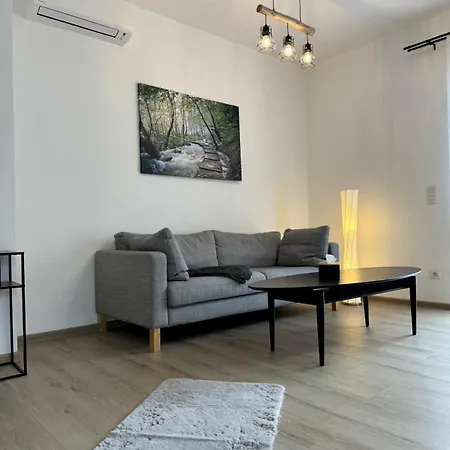 דירה Luxus Urlaub Auf 1000 Meter Im Erholungsparadies ליבנאו